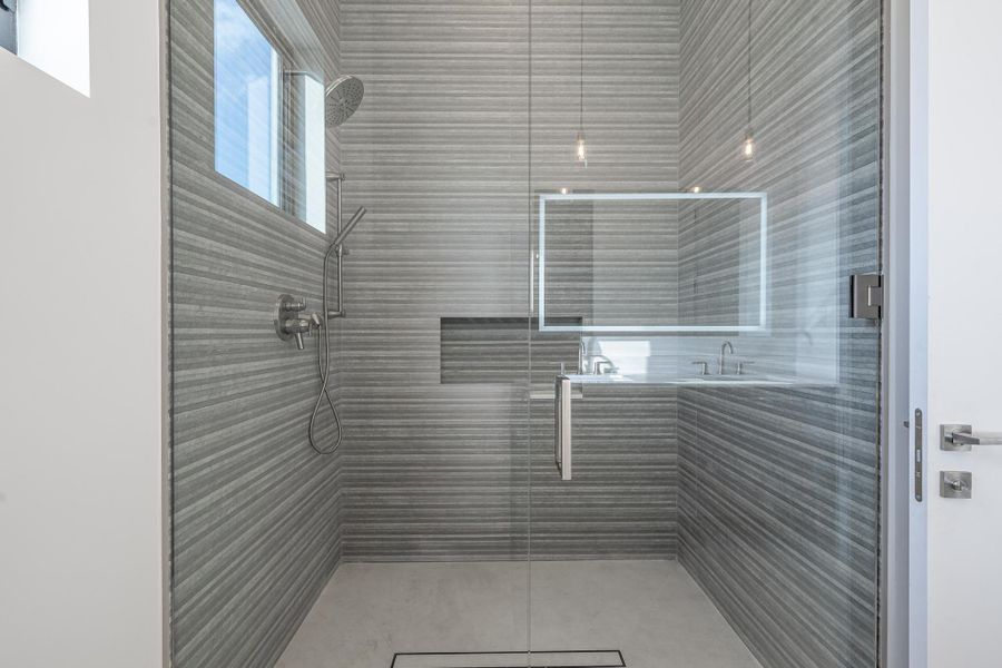 Close-up of interior finishes inside a home in , Pompano Beach (Image 22).