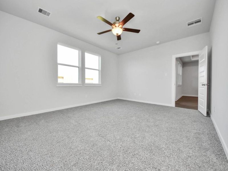 Spacious, unfurnished interior of a new home in Emberly, Beasley (Image 31).