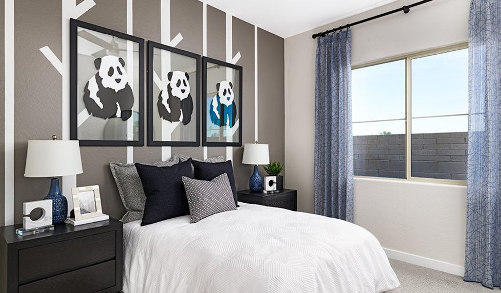 Cassandra-PHX-MaderaWestEstates bedroom