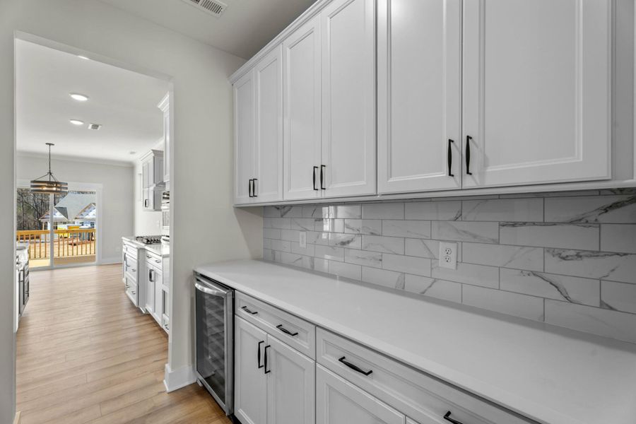 Furnished interior view inside a new home in Redland, Advance (Image 5).