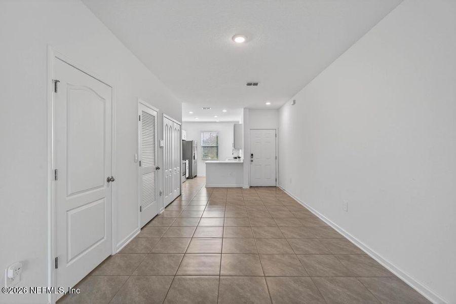 Spacious, unfurnished interior of a new home in , St. Augustine (Image 28).