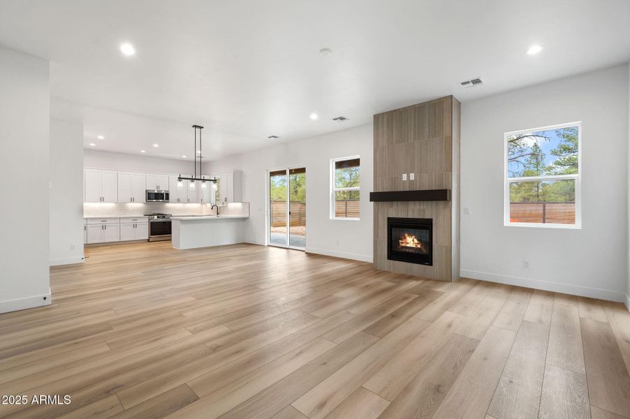 Great Room-lot-3-plan-2443-cdr-ridge