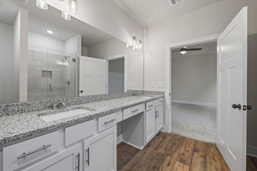 Furnished interior view inside a new home in , Hartwell (Image 6).