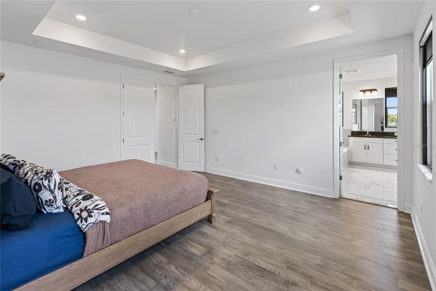 Furnished interior view inside a new home in , Sarasota (Image 9).