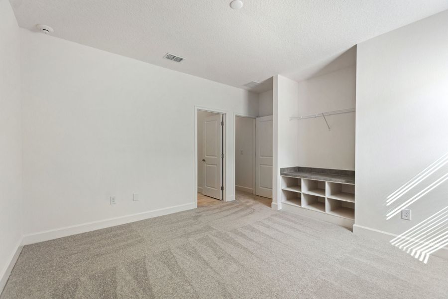 Representative unfurnished interior of a home built from the Oceanside by Park Square Residential in Paradiso Grande, Orlando (Image 32).