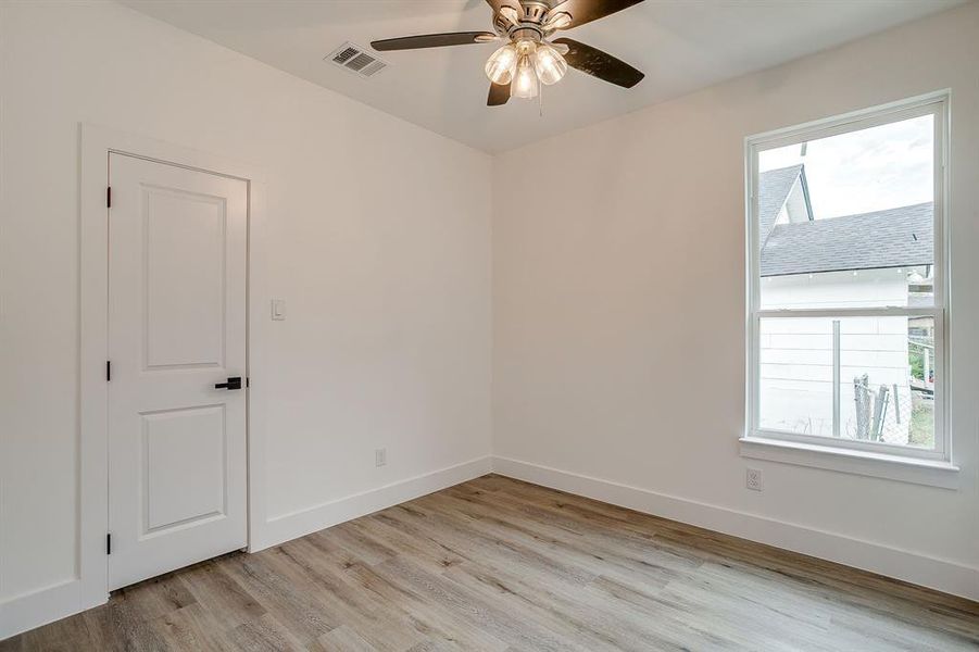 Spacious, unfurnished interior of a new home in , Fort Worth (Image 38). Spacious, unfurnished interior of a new home in , Fort Worth (Image 38).