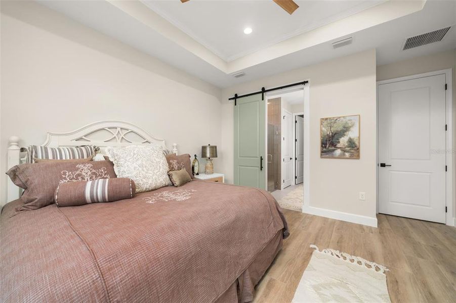 Furnished interior view inside a new home in , Sebring (Image 35).