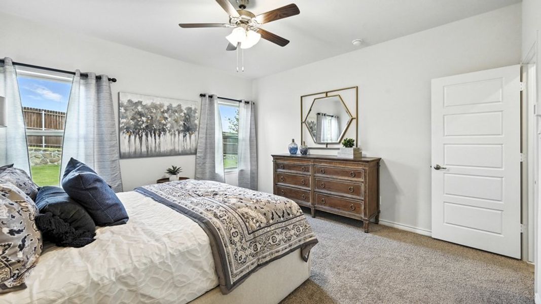 Representative furnished interior of a home built from the Ivery II by D.R. Horton in Elevon, Lavon (Image 14).