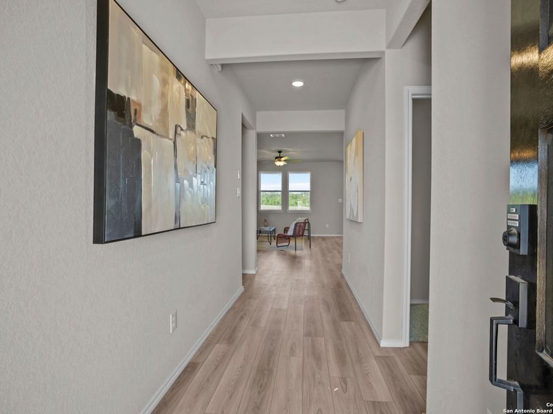 Spacious, unfurnished interior of a new home in Horizon Pointe, Converse (Image 19).