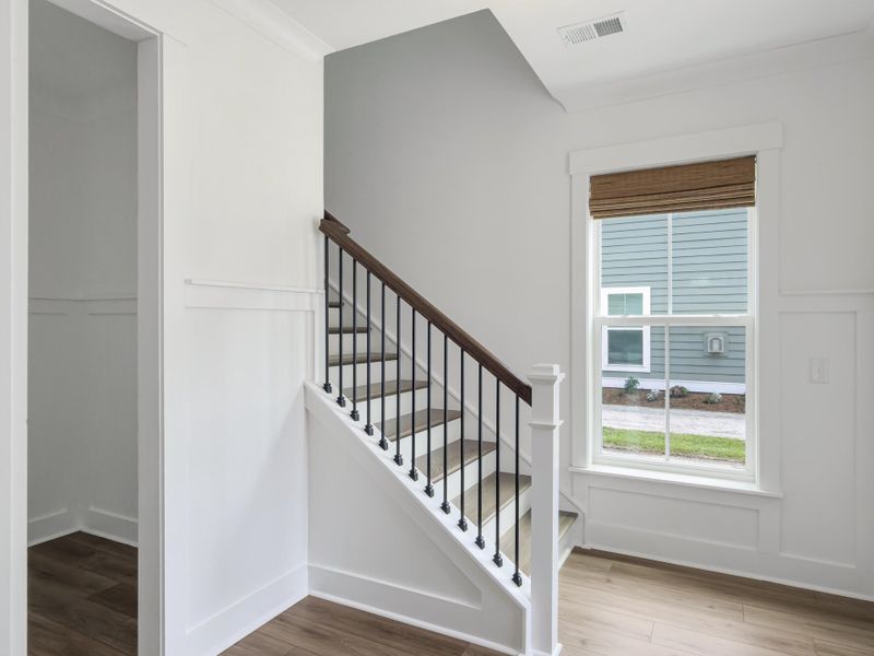 Spacious, unfurnished interior of a new home in Pineland Village, Summerville (Image 23).
