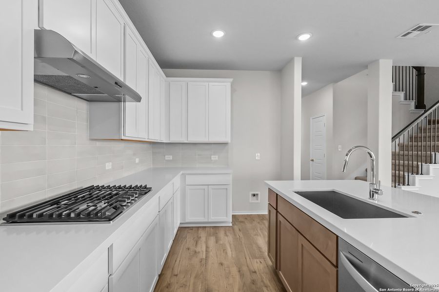 Furnished interior view inside a new home in Sunflower Ridge, New Braunfels (Image 9). Furnished interior view inside a new home in Sunflower Ridge, New Braunfels (Image 9).