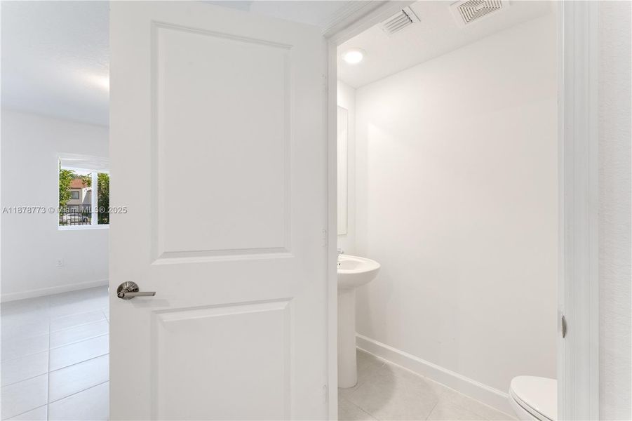 Image 9 of a home in . Image 9 of a home in .