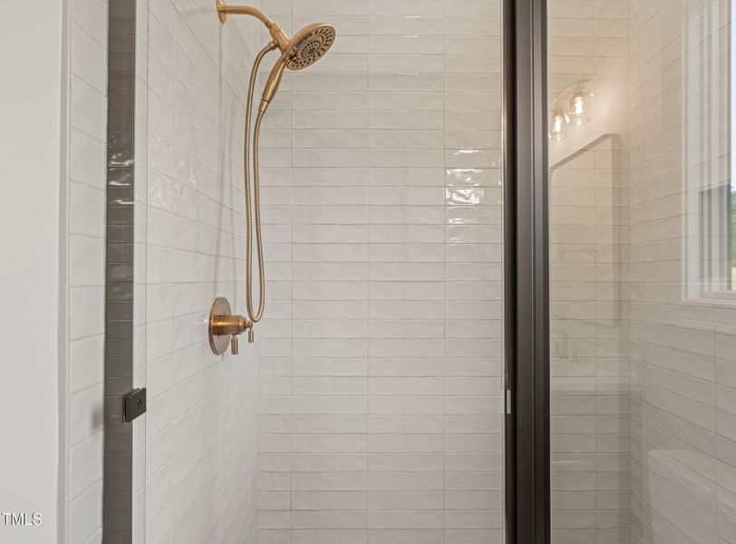 45-web-or-mls-45-web-or-mls-untitled-139