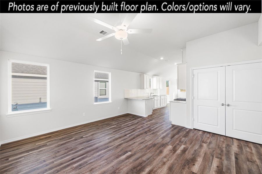 Spacious, unfurnished interior of a new home in The Enclave at Spring Branch, Montgomery (Image 16).