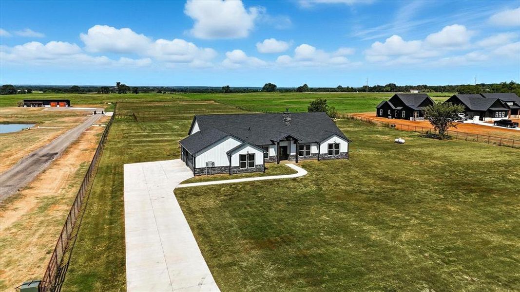 Image 34 of a home in . Image 34 of a home in .