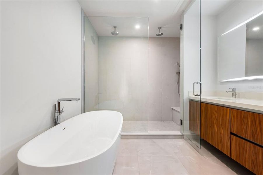 Furnished interior view inside a new home in , Sarasota (Image 6).