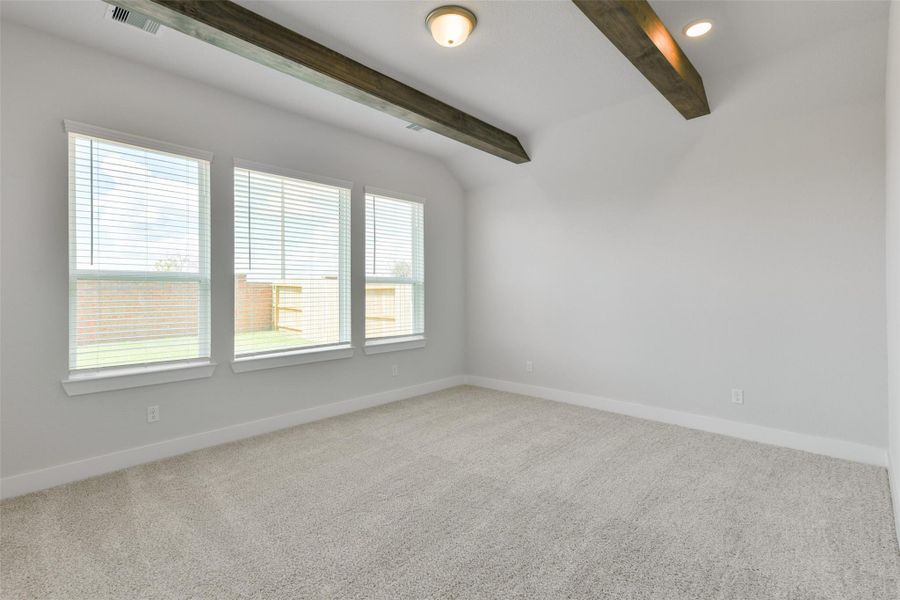 Spacious, unfurnished interior of a new home in , Texas City (Image 20).