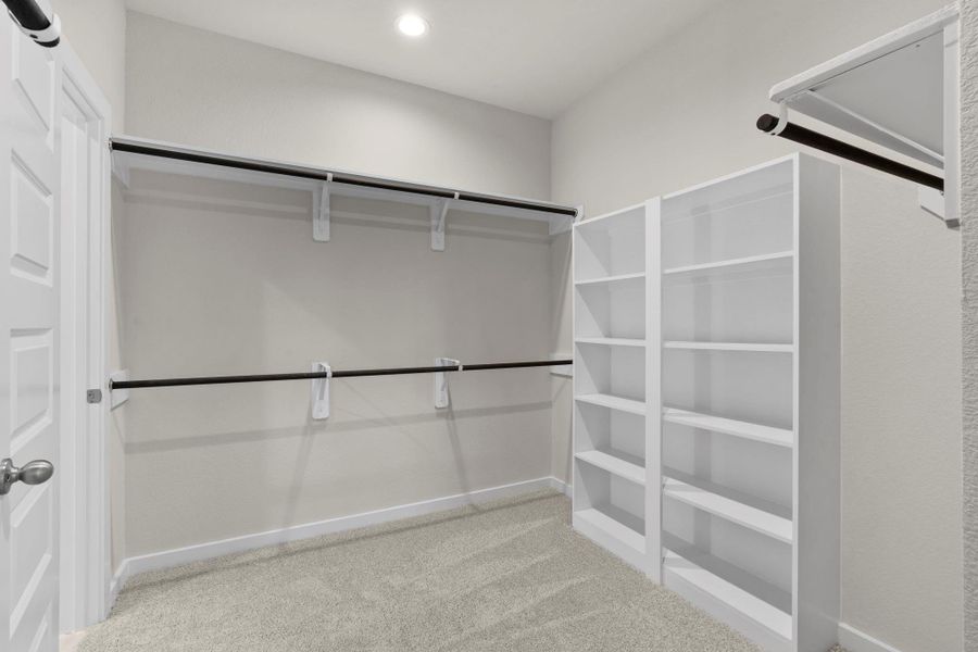 Image 34 of a home in .