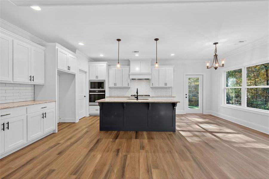 Furnished interior view inside a new home in , Jefferson (Image 12).