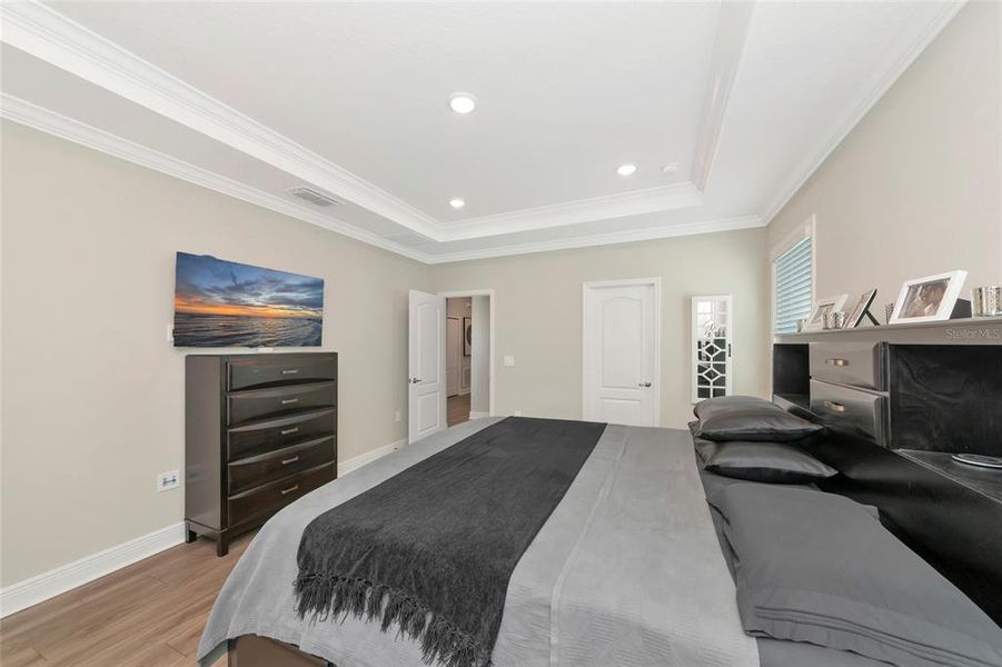 Furnished interior view inside a new home in , Bradenton (Image 37).