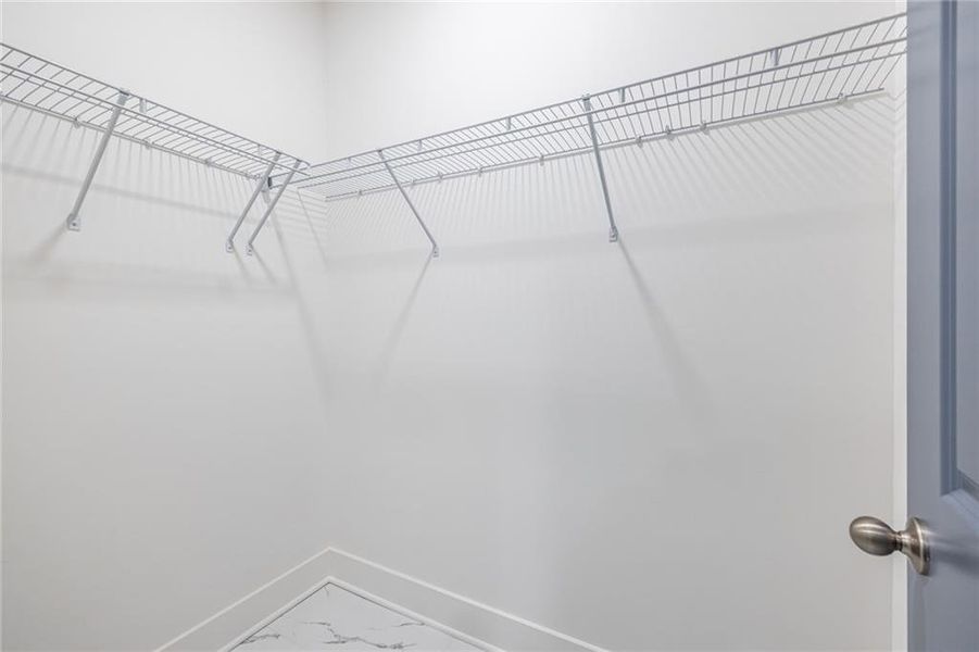 Spacious, unfurnished interior of a new home in , Atlanta (Image 41).
