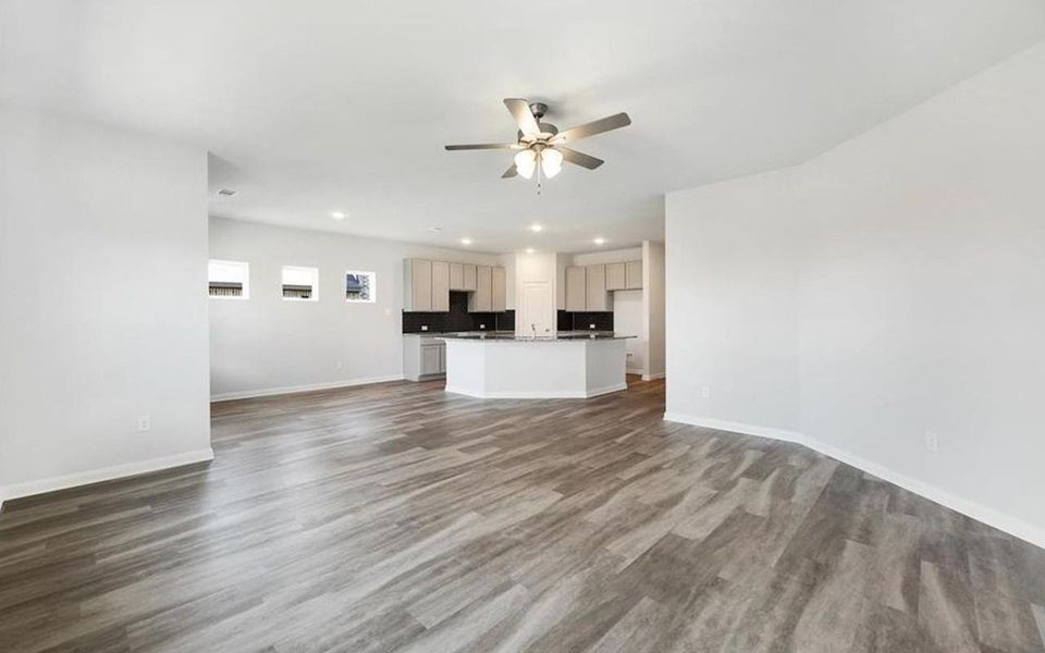Spacious, unfurnished interior of a new home in Magnolia Springs, Montgomery (Image 14). Spacious, unfurnished interior of a new home in Magnolia Springs, Montgomery (Image 14).