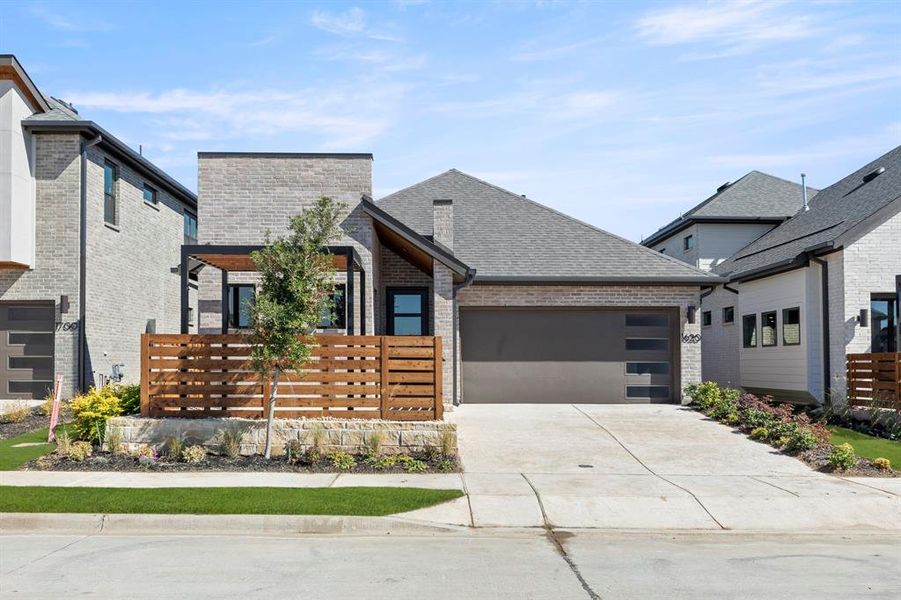 1620 Morningside_3503_Sequoia II_Front