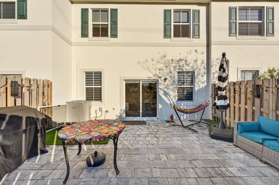 Exterior details and patio area of a home in , Coral Springs (Image 24). Exterior details and patio area of a home in , Coral Springs (Image 24).