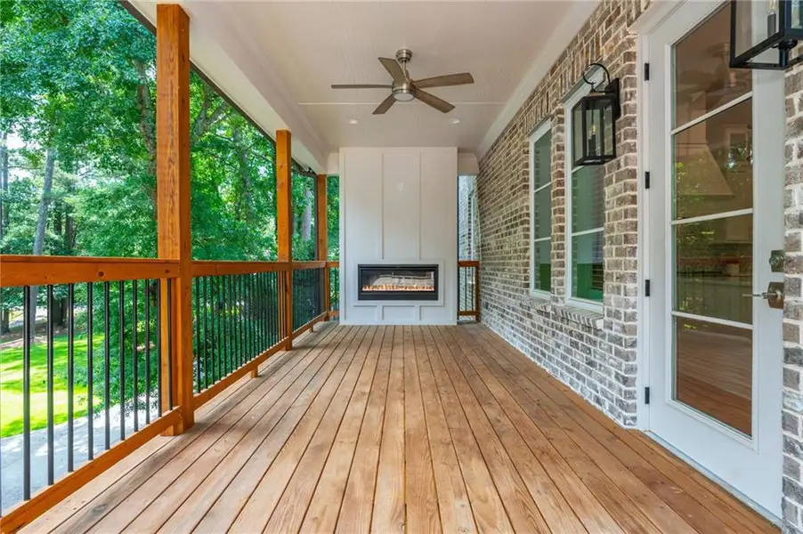 Exterior details and patio area of a home in , Brookhaven (Image 4).