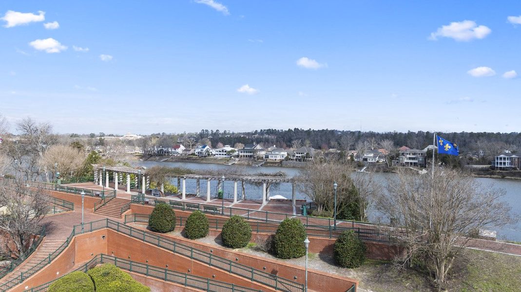 Image 51 of a home in Weatherstone.