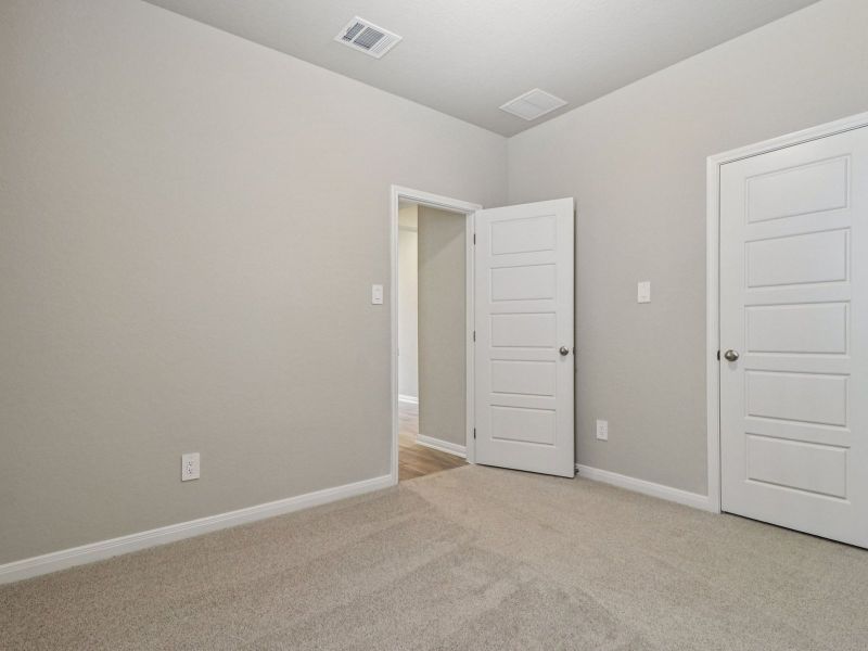 Spacious, unfurnished interior of a new home in Arcadia Ridge - Premier Series, San Antonio (Image 21). Spacious, unfurnished interior of a new home in Arcadia Ridge - Premier Series, San Antonio (Image 21).