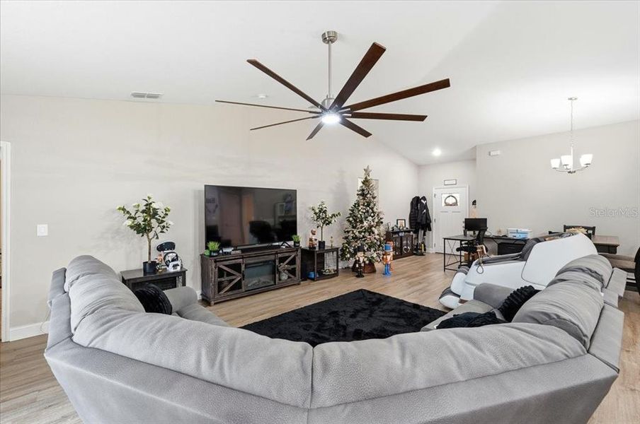 Furnished interior view inside a new home in , Auburndale (Image 7).