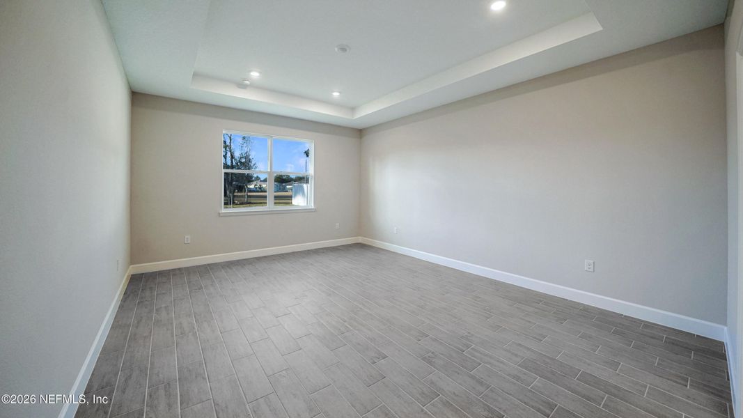 Spacious, unfurnished interior of a new home in , Palm Coast (Image 35).