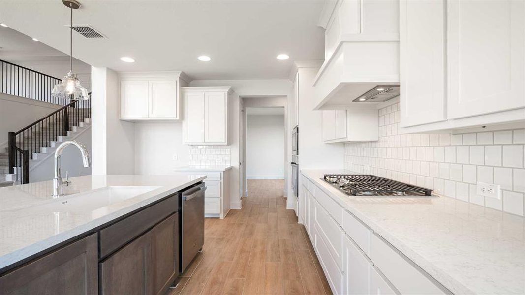 Furnished interior view inside a new home in Trinity Falls 60', McKinney (Image 6). Furnished interior view inside a new home in Trinity Falls 60', McKinney (Image 6).