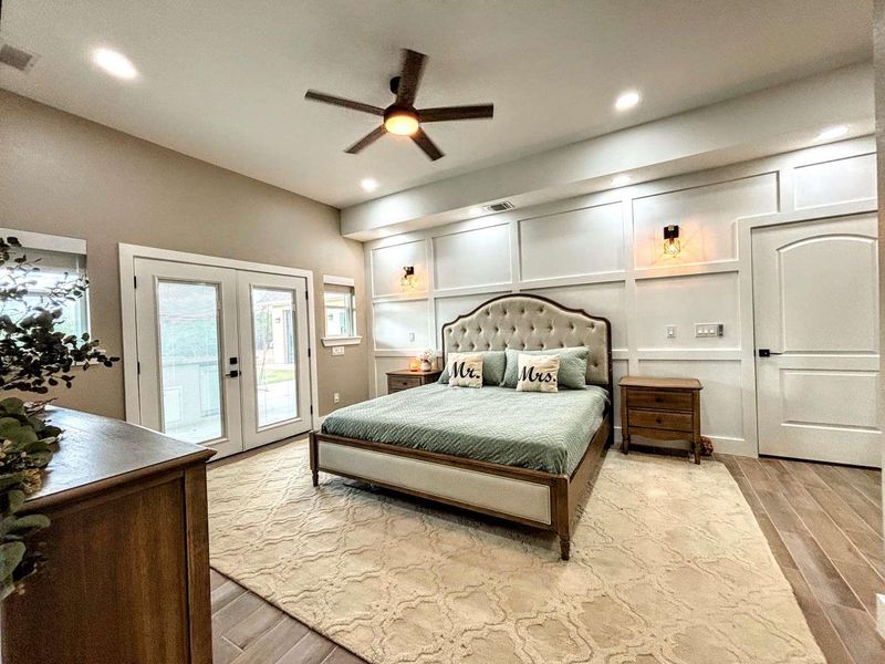 Furnished interior view inside a new home in , New Braunfels (Image 25). Furnished interior view inside a new home in , New Braunfels (Image 25).