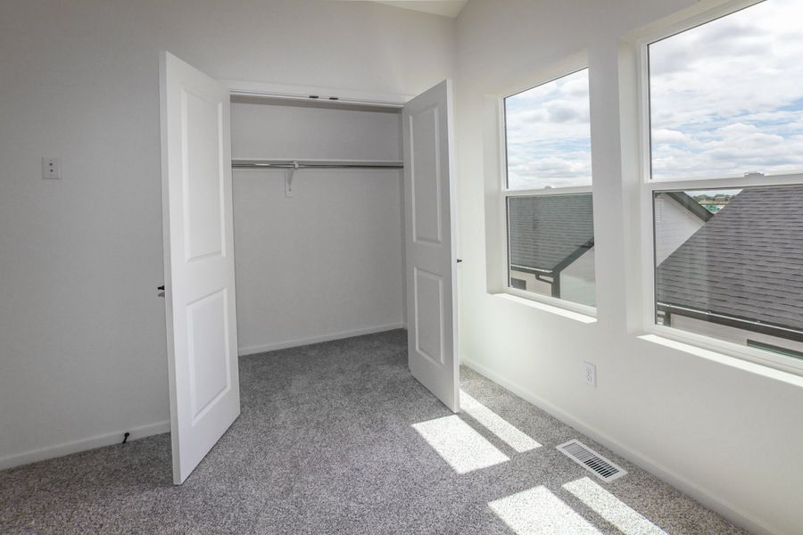 Spacious, unfurnished interior of a new home in Prairie Song, Windsor (Image 22). Spacious, unfurnished interior of a new home in Prairie Song, Windsor (Image 22).