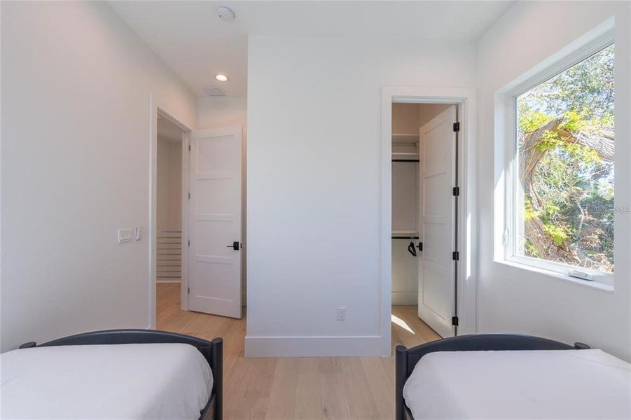 Image 70 of a home in .