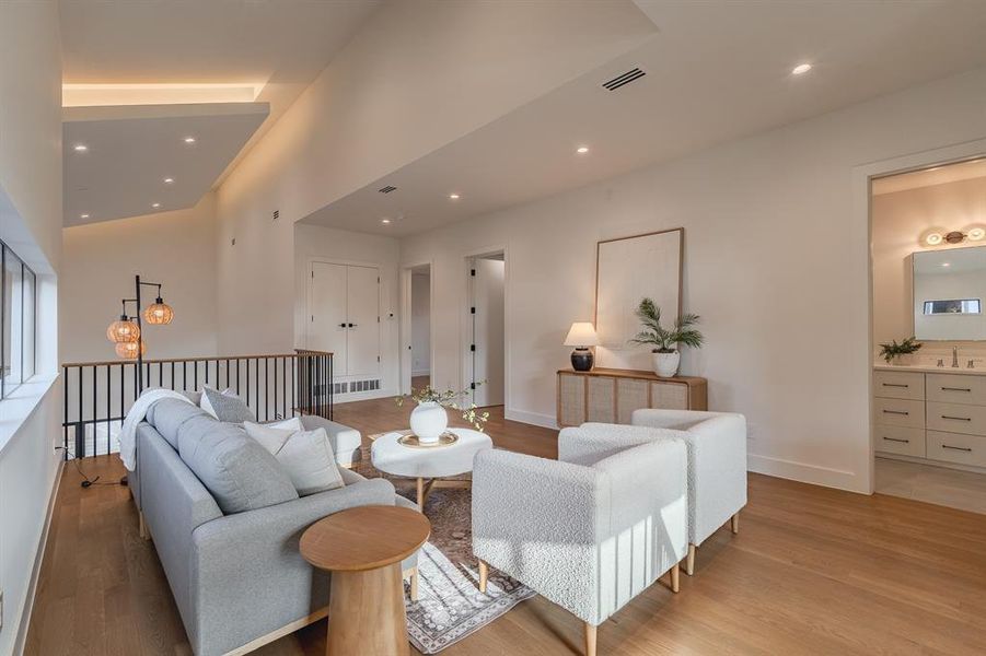 Furnished interior view inside a new home in , Dallas (Image 38).