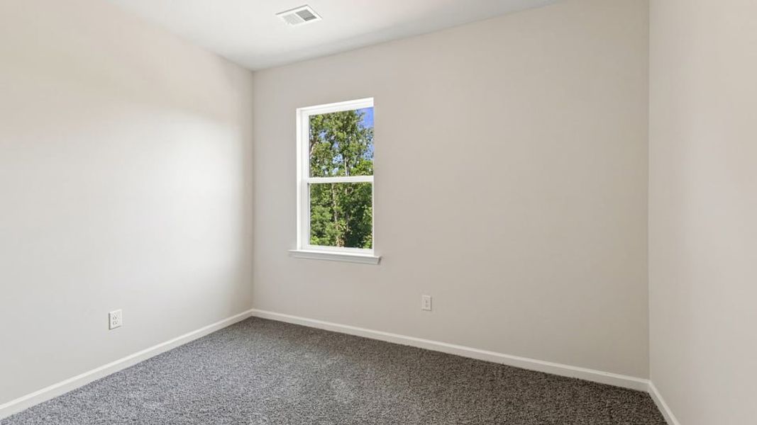 Spacious, unfurnished interior of a new home in Spring Ridge, Anderson (Image 33).