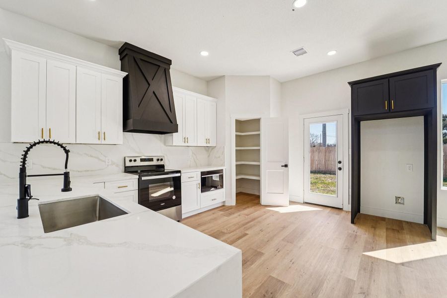 Furnished interior view inside a new home in , La Porte (Image 4).