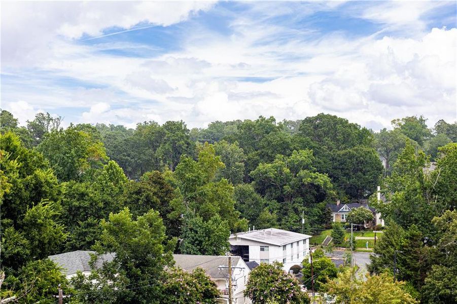 Image 30 of a home in .