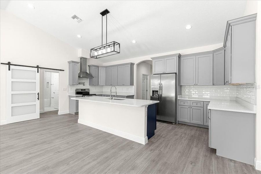 Furnished interior view inside a new home in , Dunnellon (Image 7).