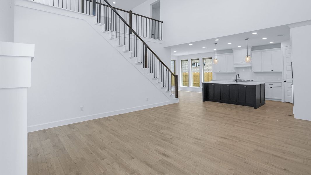 Spacious, unfurnished interior of a new home in Artavia, Conroe (Image 15).