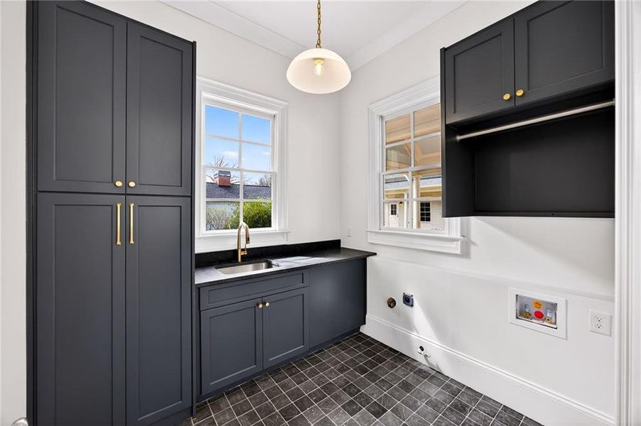 Furnished interior view inside a new home in , Smyrna (Image 19).