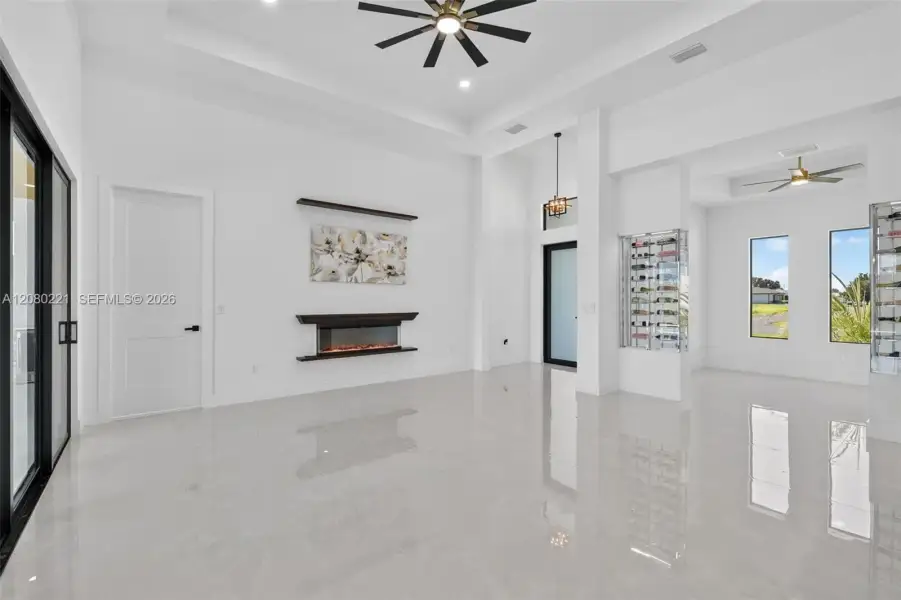 Spacious, unfurnished interior of a new home in , Cape Coral (Image 65). Spacious, unfurnished interior of a new home in , Cape Coral (Image 65).