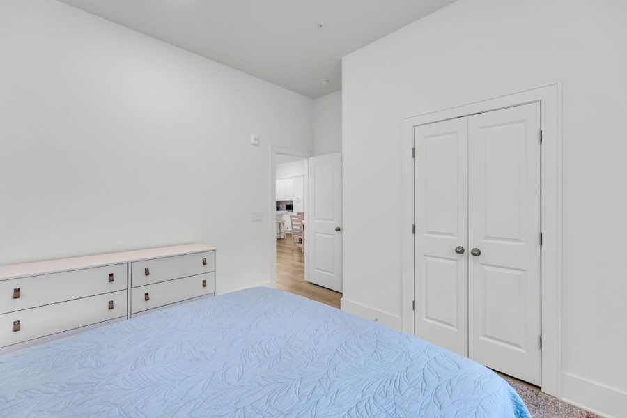 Spacious, unfurnished interior of a new home in , Johns Island (Image 18).