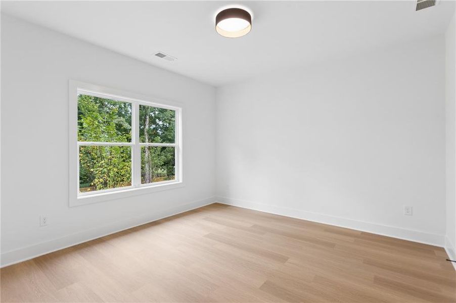 Spacious, unfurnished interior of a new home in , Smyrna (Image 29).
