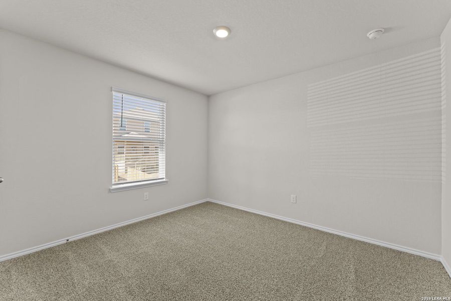 Spacious, unfurnished interior of a new home in Laurel Vistas, San Antonio (Image 19). Spacious, unfurnished interior of a new home in Laurel Vistas, San Antonio (Image 19).