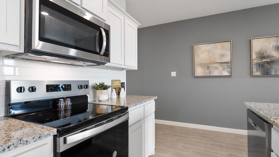 Furnished interior view inside a new home in Vista Park, Decatur (Image 8).