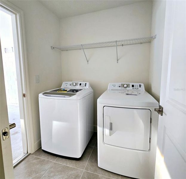 Close-up of interior finishes inside a home in , Clermont (Image 11).